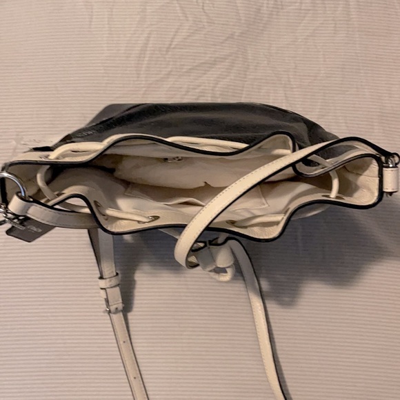 COACH Purse - Picture 3 of 3